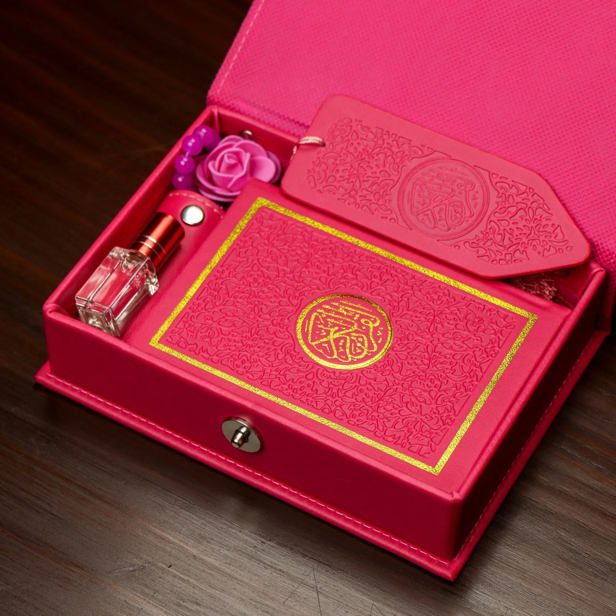 Quran Gift Combo - Image 3