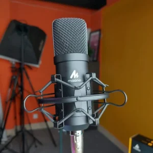 Condenser podcasting microphone kit